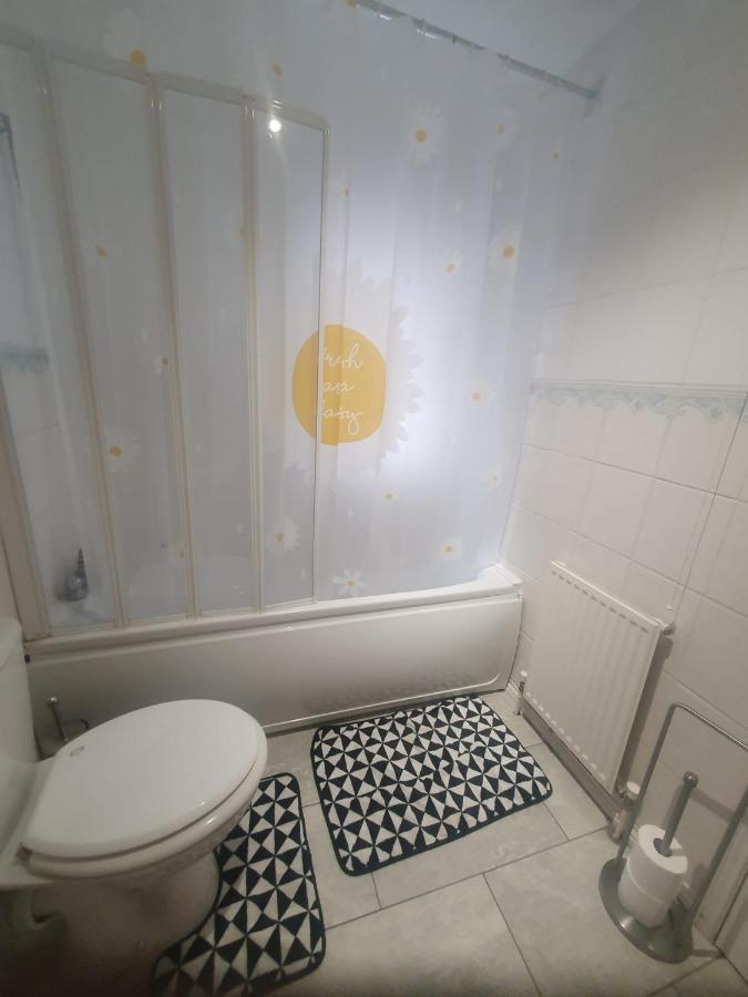 Double Size And Single In Barking Homestay Barking (Greater London)