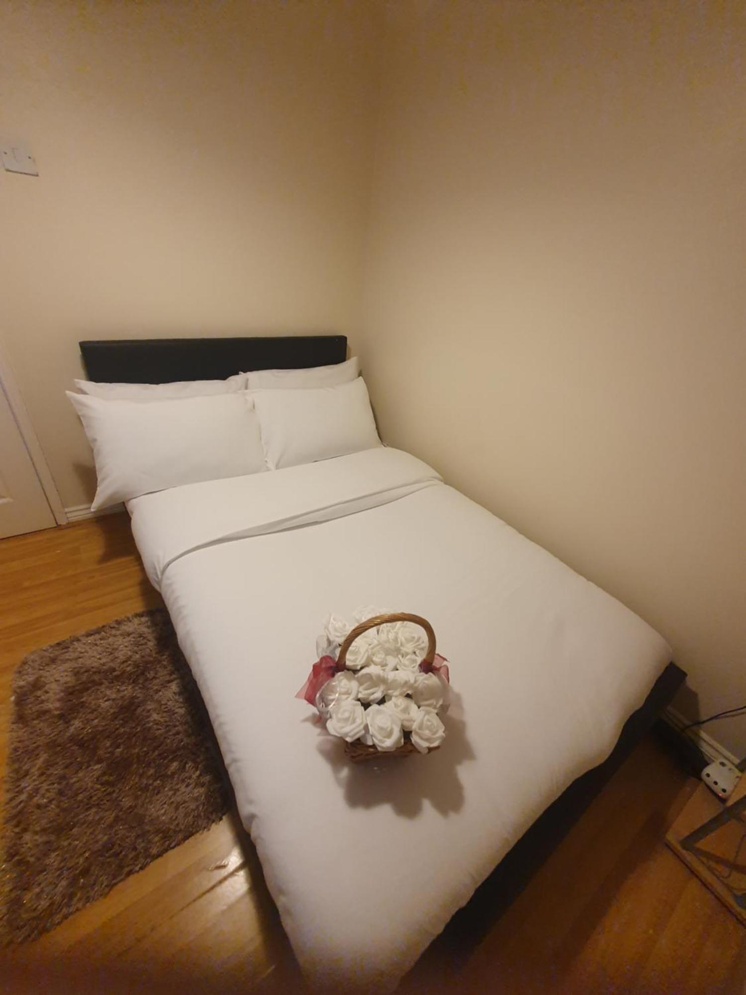 Double Size And Single In Barking Homestay Barking (Greater London)